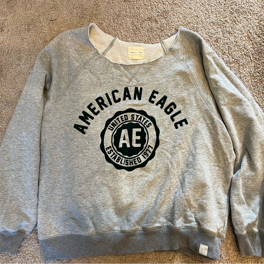 American Eagle Sweatshirt